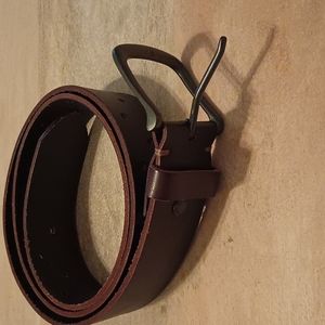 American Eagle Dark Brown Leather Belt 32”